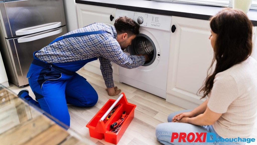Que faire en cas de reflux de l'évacuation de votre machine à laver ? - Les  Bons Artisans