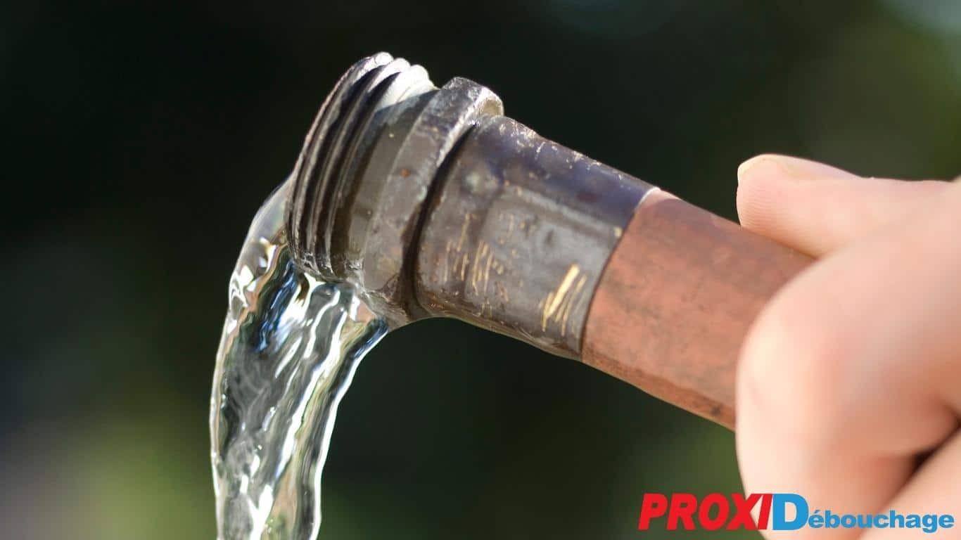 Déboucher une canalisation : 7 astuces efficaces pour vos tuyaux