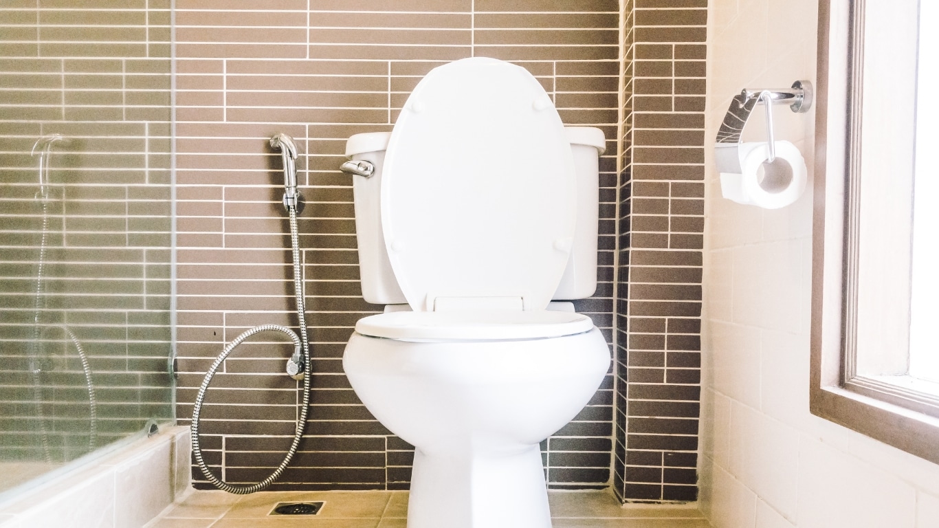Les meilleures méthodes pour déboucher un toilette efficacement -  Proxi-Débouchage