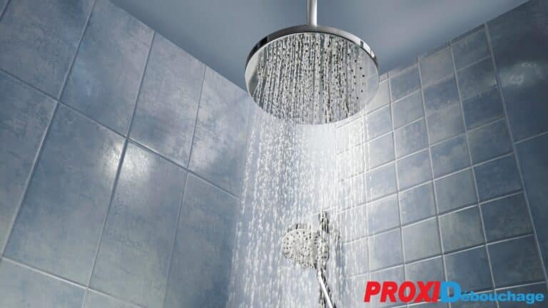 Comment deboucher une douche avec de leau stagnante